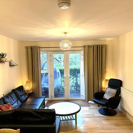 Spacious 1Bd Orpington Flat, 20 Min To Central Ldn